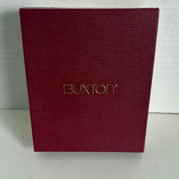 Buxton Rich Brown Leather Wallet - Picture 2 of 7